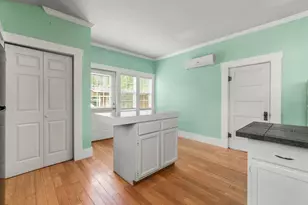 311 W Mill St, Livingston, TX 77351 - Photo 5