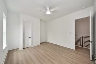 435 Neyland Street, Houston, TX 77022 - Photo 25