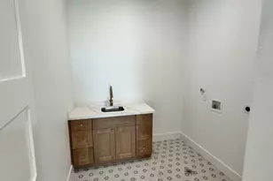 13014 Buccaneer Pkwy, Freeport, TX 77541 - Photo 13