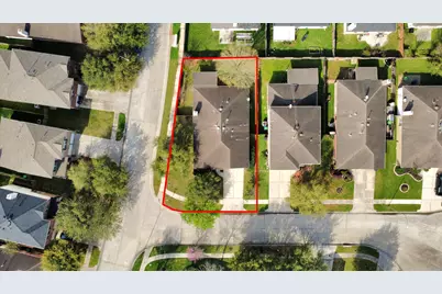 4701 Glencastle Court, Houston, TX 77345 - Photo 3