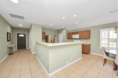 4701 Glencastle Court, Houston, TX 77345 - Photo 7