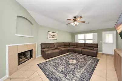 4701 Glencastle Court, Houston, TX 77345 - Photo 11