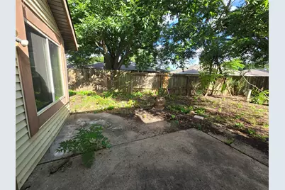 10410 Tennis Court, Houston, TX 77099 - Photo 29
