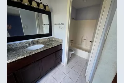 10410 Tennis Court, Houston, TX 77099 - Photo 15
