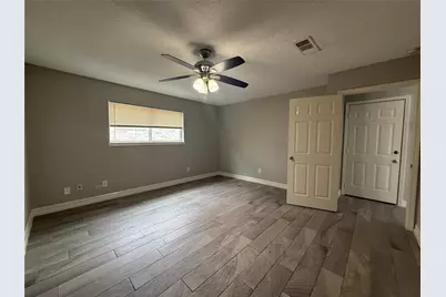 15722 Fox Springs Drive, Houston, TX 77084 - Photo 9