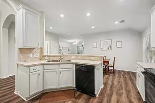 24610 Hampton Lakes Dr, Katy, TX 77493 - Photo 15