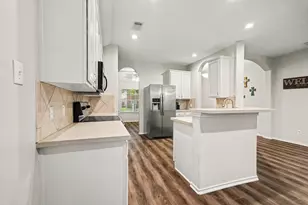 24610 Hampton Lakes Dr, Katy, TX 77493 - Photo 13