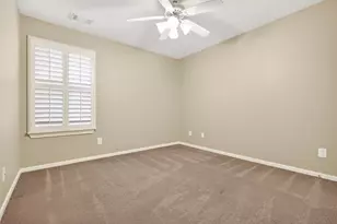 154 W Burberry Cir, The Woodlands, TX 77384 - Photo 29