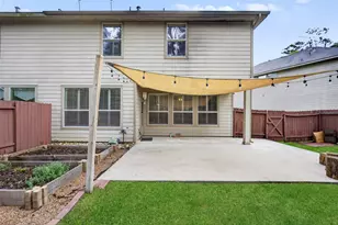 154 W Burberry Cir, The Woodlands, TX 77384 - Photo 33