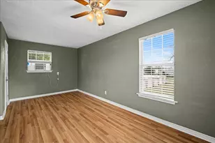 103 Emile St, Brenham, TX 77833 - Photo 17