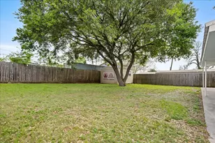 103 Emile St, Brenham, TX 77833 - Photo 19
