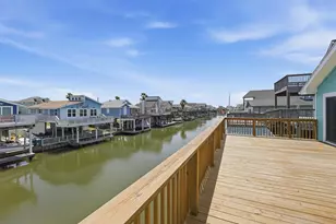 22101 Pecos Dr, Galveston, TX 77554 - Photo 25