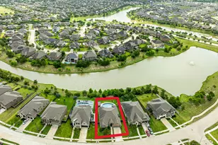 2003 Highland Meadows Dr, Pearland, TX 77089 - Photo 1