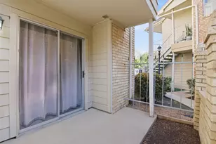 12550 Whittington Dr, Houston, TX 77077 - Photo 25