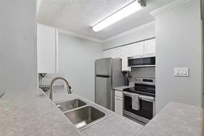 12550 Whittington Drive #303, Houston, TX 77077 - Photo 13