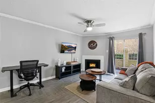 12550 Whittington Dr, Houston, TX 77077 - Photo 5