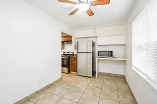 5154 Markwood Ln, Houston, TX 77053 - Photo 9