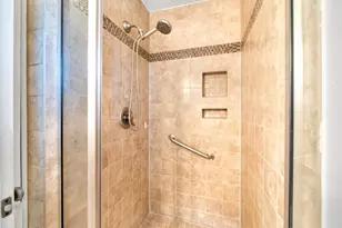 15218 E Hutchinson Cir, Houston, TX 77071 - Photo 15