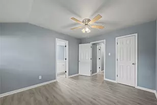 6343 Maple Hill Dr, Houston, TX 77088 - Photo 27