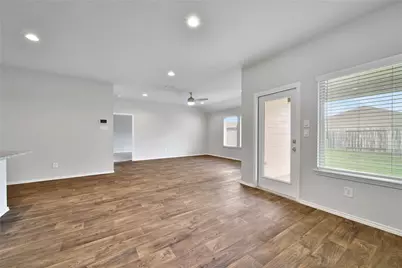 20343 Green Mountain Drive, New Caney, TX 77357 - Photo 9