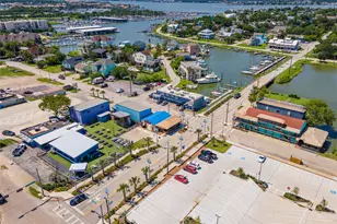 631 E Shore Dr, Clear Lake Shores, TX 77565 - Photo 31