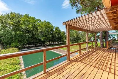 631 E Shore Drive, Clear Lake Shores, TX 77565 - Photo 7