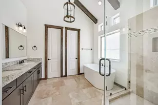 1108 W 15th 1/2 St, Houston, TX 77008 - Photo 5