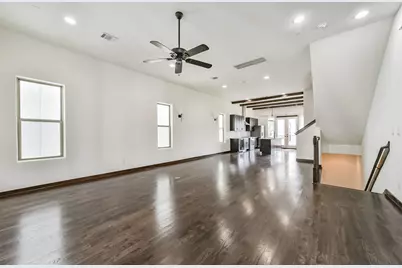 1108 W 15th 1/2 Street, Houston, TX 77008 - Photo 15