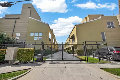 405 Meadow Street, Houston, TX 77020 - Photo 1