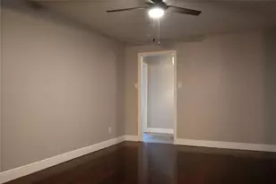 2921 Oak Dr, Dickinson, TX 77539 - Photo 5