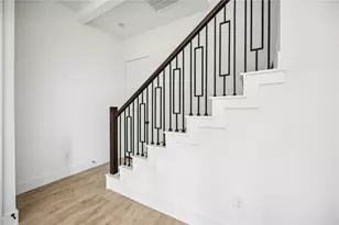 8103 Calhoun Rd, Houston, TX 77033 - Photo 21