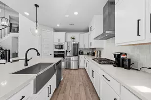 511 Carina Gaze Dr, Conroe, TX 77318 - Photo 11