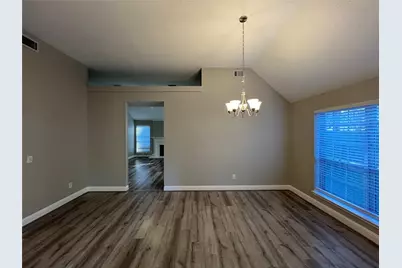 187 Sandpebble Drive, The Woodlands, TX 77381 - Photo 7