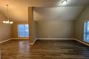 187 Sandpebble Dr, The Woodlands, TX 77381 - Photo 5