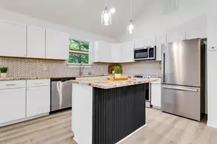 220 Tortuga Way, Point Blank, TX 77364 - Photo 11