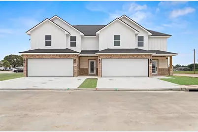 884 Meloreen, Port Neches, TX 77651 - Photo 1