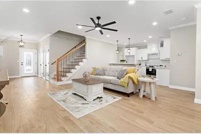 884 Meloreen, Port Neches, TX 77651 - Photo 7