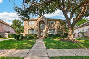 3810 Canary Grass Ln, Houston, TX 77059 - Photo 3