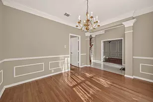3810 Canary Grass Ln, Houston, TX 77059 - Photo 9