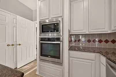 3810 Canary Grass Lane, Houston, TX 77059 - Photo 19