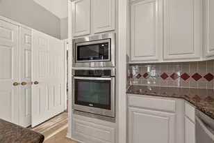 3810 Canary Grass Ln, Houston, TX 77059 - Photo 19