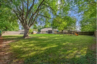 4422 Glen Avon Drive S, Pasadena, TX 77505 - Photo 23