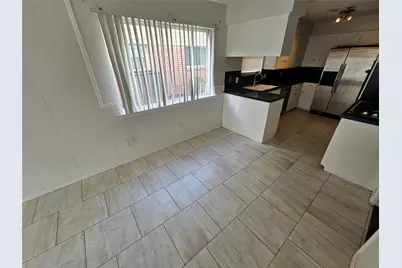 5526 Whispering Creek Way, Houston, TX 77017 - Photo 7