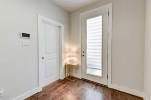 5857 Dolores St, Houston, TX 77057 - Photo 3