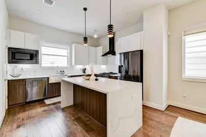 5857 Dolores Street, Houston, TX 77057 - Photo 19