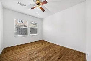 7515 Magnolia St, Houston, TX 77023 - Photo 11