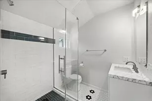 7515 Magnolia St, Houston, TX 77023 - Photo 9