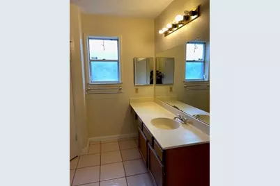 10122 Limewood Lane, Sugar Land, TX 77498 - Photo 19