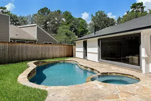 46 N Autumnwood Way, The Woodlands, TX 77380 - Photo 29