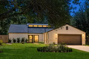 46 N Autumnwood Way, The Woodlands, TX 77380 - Photo 1